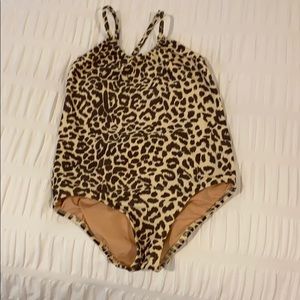 JCrew girls leopard swim suit size 6-7, worn once